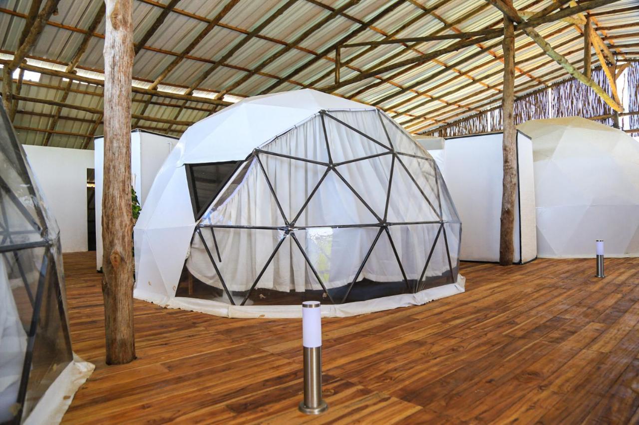 La Cabana Glamping Geronimo Плая-Бланка Экстерьер фото