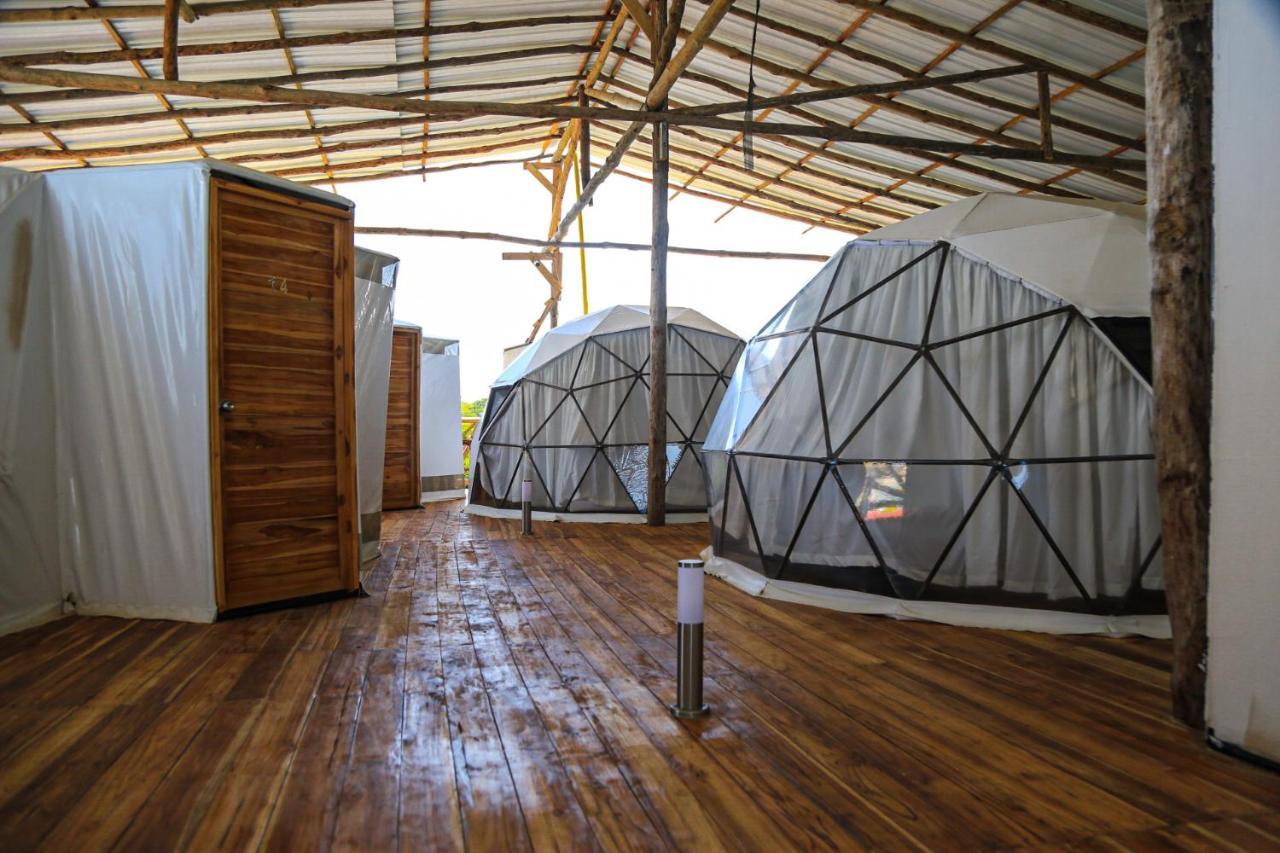 La Cabana Glamping Geronimo Плая-Бланка Экстерьер фото